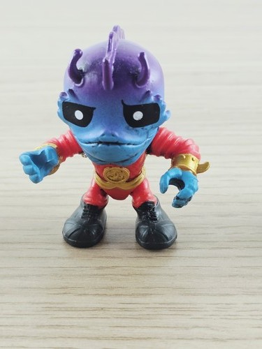 Figurine personnage fantaisie