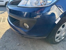 Pare choc avant RENAULT CLIO 3