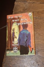 La tête sur les épaules -