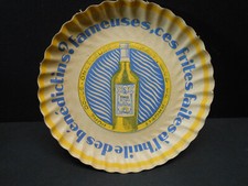 petite assiette publicitaire en carton  " Huile des Bénédictins ".