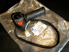 POIGNÉE DE GAZ COMPLÈTE AVEC