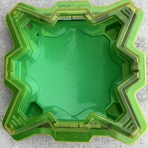 Beyblade green plastic playset - plastic,