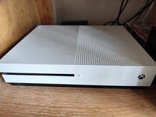 Microsoft console xbox one s 1 To