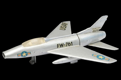 Avion tekno super sabre - -,