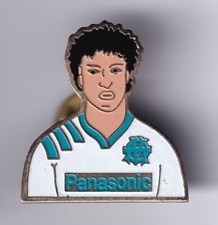 RARE PINS PIN'S .. FOOTBALL
