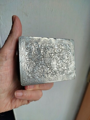 Boite sceau étain ciselé - boite, a