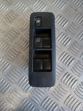 Commande bouton lève vitre avant gauche NISSAN Qashqai I (1) - 25401BB65B