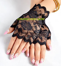 Paire de gant mitaine dentelle