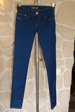 Jeans bleu neuf taille 34