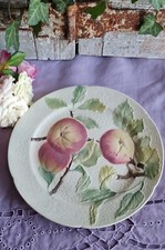 ANCIENNE ASSIETTE BARBOTINE DECOR POMMES K&G SAINT CLEMENT