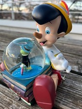 Disney Snowglobe Pinocchio