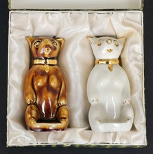 Très joli COFFRET SALIERE ET