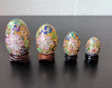 ANCIEN OEUF DECORATIF EN EMAUX