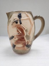 Ancien pichet en barbotine