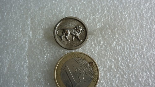 Ancien bouton metal lion - metal, /