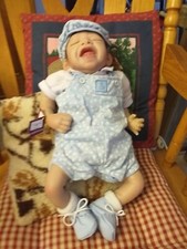 Reborn Collection Ashton-Drake Galleries Taille minimum 25 cm