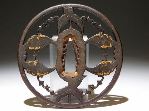 Grande épée tsuba ancienne