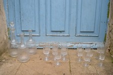 13 Verres 3 Carafes en Cristal