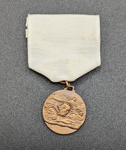 Vintage bronze tone king - vintage,