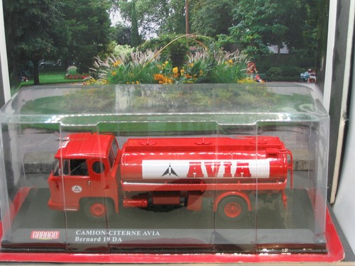 Camion citerne bernard - bernard, 19