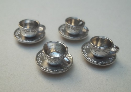 Tasses métal miniatures - métal,,