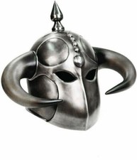 Casque médiéval chapeau