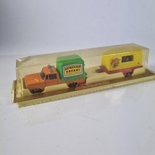 Majorette dodge safari + cheval étrange combinaison