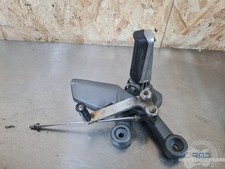 Platine repos pied gauche avec