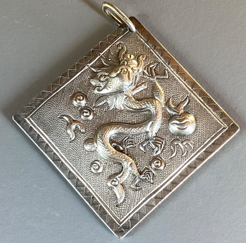 Ancien pendentif chinois - , en