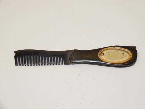 Ancien peigne a moustaches - a,