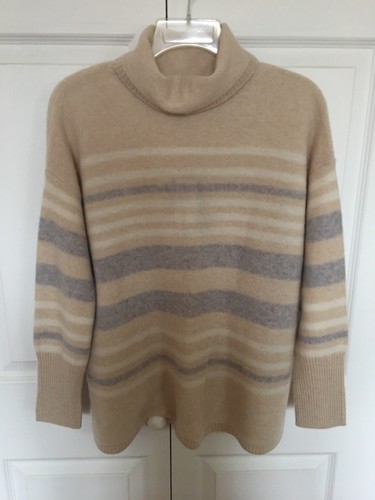 Nwt 348 magaschoni 100 - nwt, $348