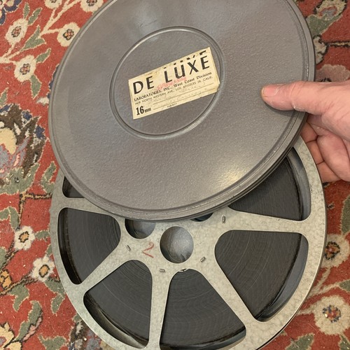 Film 16mm friend - film, n&b