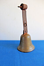 SUPERBE PETITE CLOCHE EN