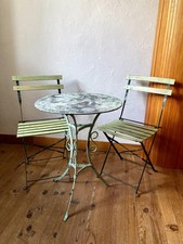 Ensemble bistrot ancien en fer