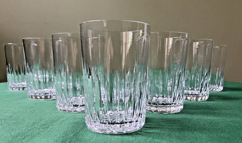Anciens petits gobelets en - 7,