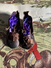 2 Chaussures de poupée Ancienne 1 Jumeau à l'Abeille 2  À La Mongolfiere T12