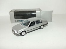 OPEL REKORD E2 Gris GAMA 1:43
