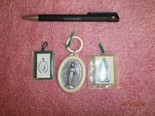 LOT OBJETS RELIGIEUX/IVOIRINE/ METAL /LA VIERGE / SACRE COEUR