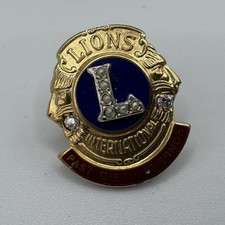 Pin's ancien LION’S CLUB -