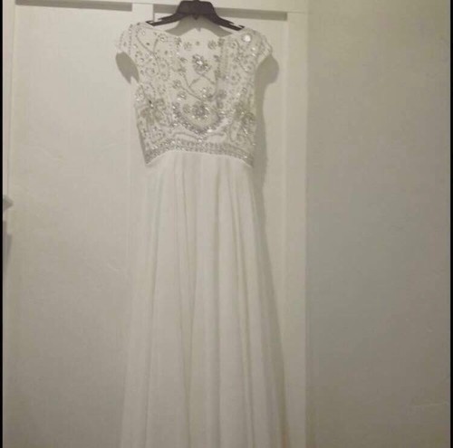 White formal size medium - size,