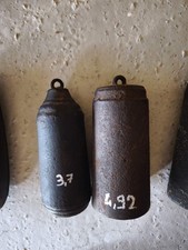 Lot 2 poids fonte pendule