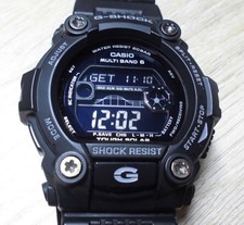 Boîtier en résine noire