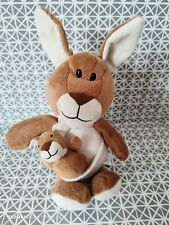 Peluche doudou kangourou avec bébé beige Kinder
