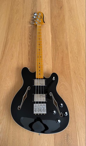 Corps basse fender - corps, de