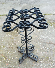 Ancien petit guéridon en fer forgé  XXe 38*27 cm hauteur 42 cm dans son jus 