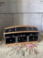 Petite Malle Poupée Ancienne