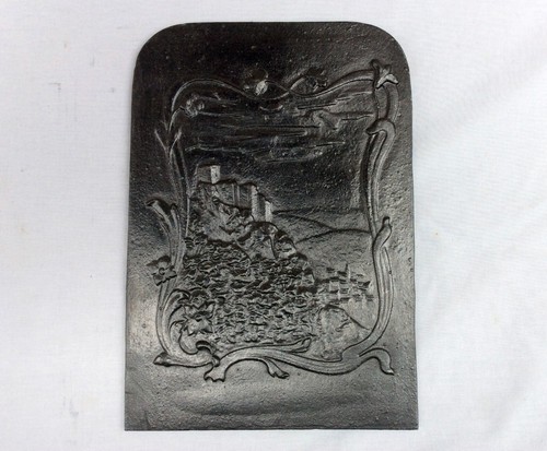 Plaque fonte bas relief - en,