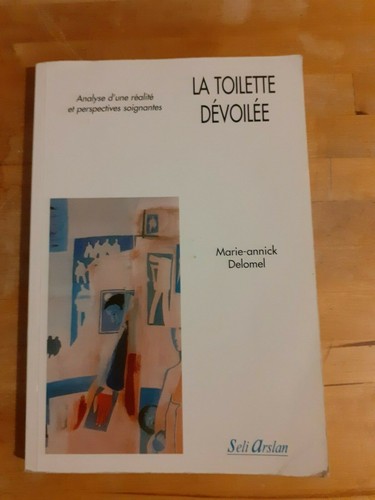 Toilette dévoilée - ,