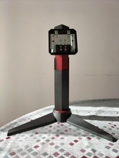 Pied support ecran gamer MSI