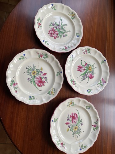 Anciennes assiettes - 4,